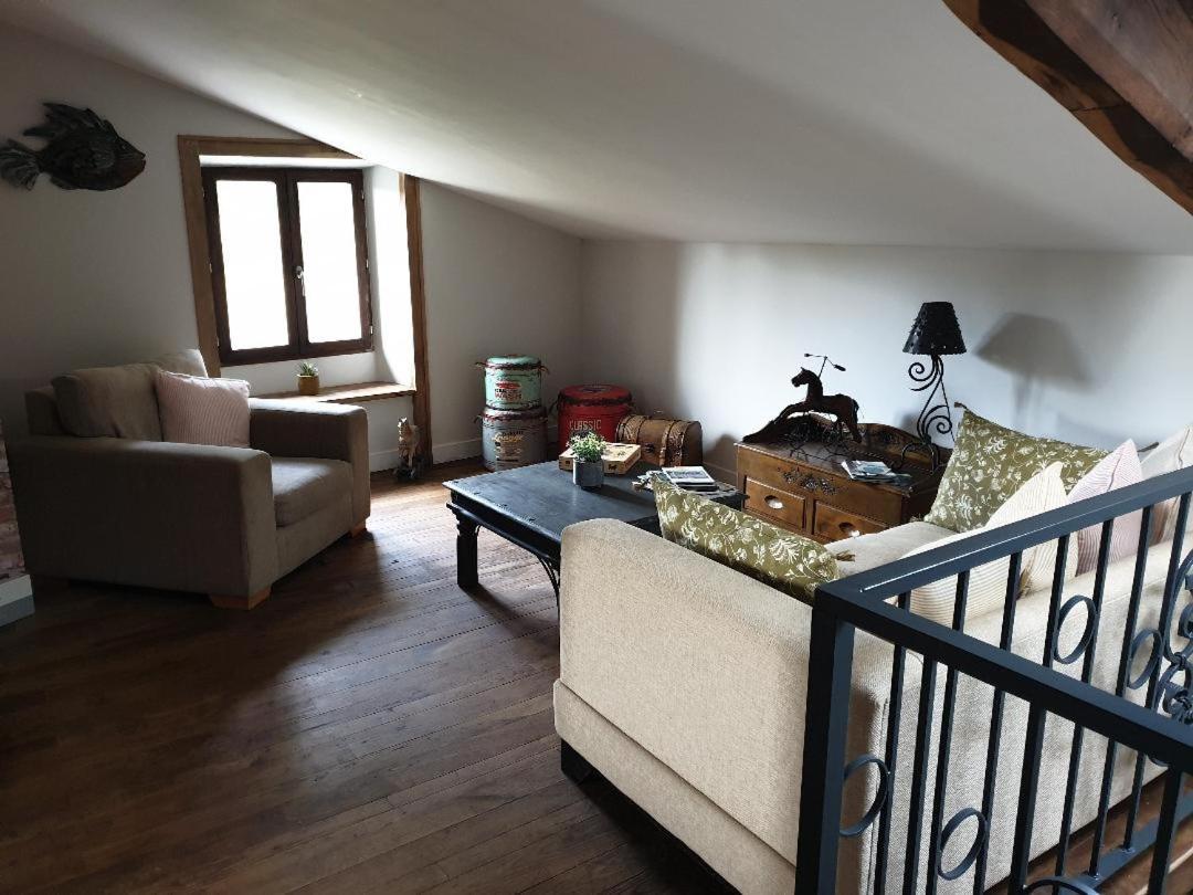 La Maison Du Lac Lavaud Saint-Quentin-sur-Charente Exteriör bild